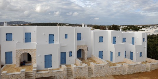 5 Houses in Alyki